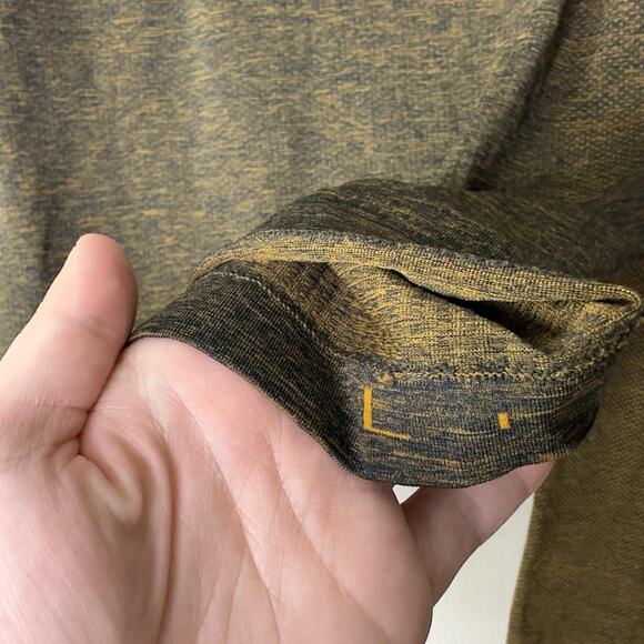 Lululemon Metal Vent Tech Half Zip Mens Large Fools Gold Seamless Running EUC - Picture 4 of 6